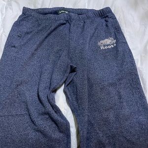 Roots sweatpants in navy and white dotted pattern.